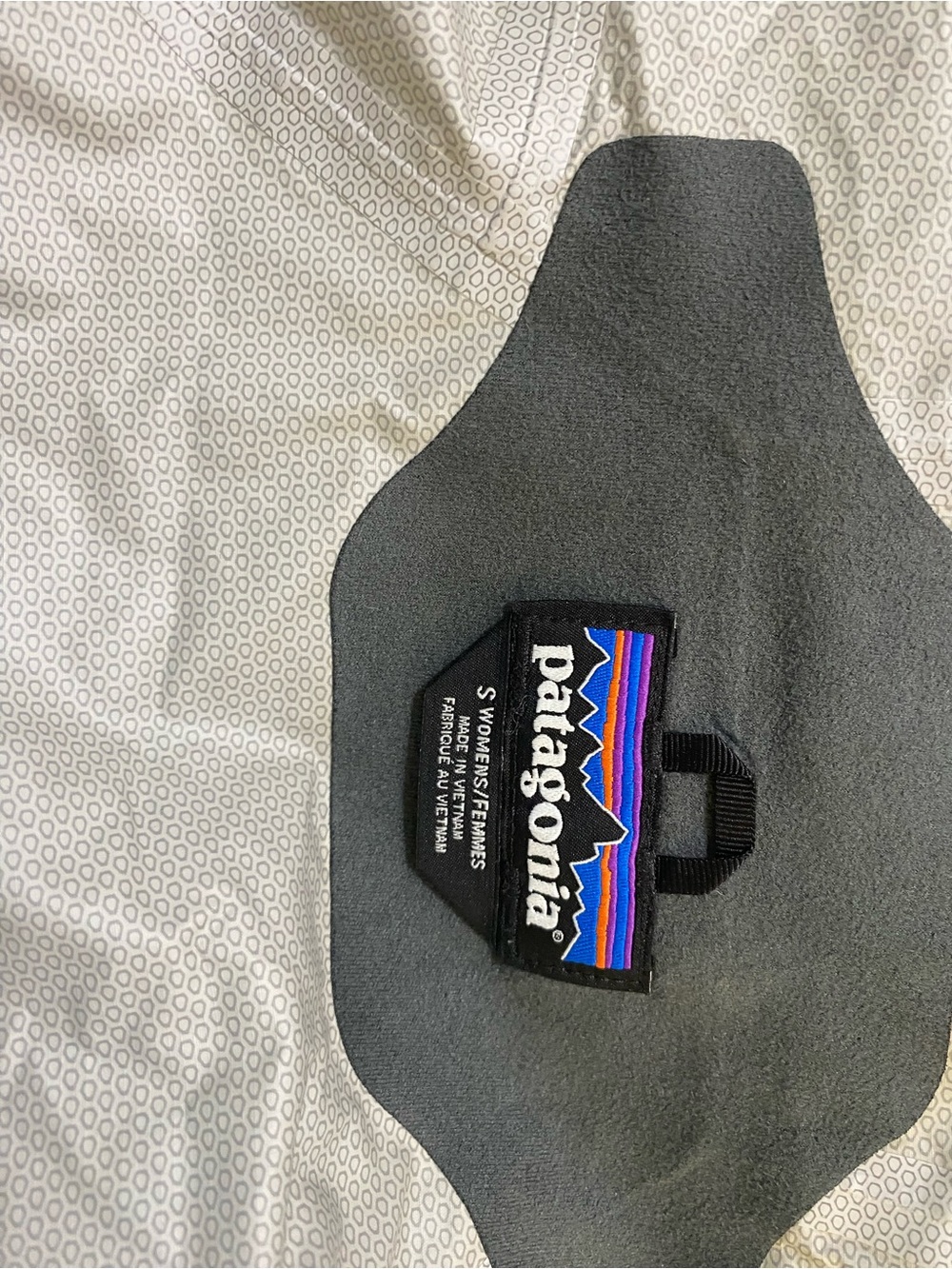 Patagonia Black Hooded Rain Shell Jacket - Picture 4 of 6